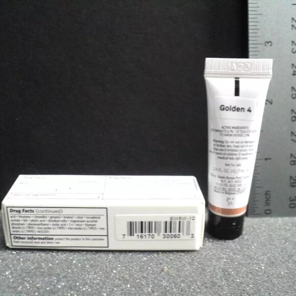Bobbi Brown Vitamin Enriched Skin Tint Golden .24 fl. oz. Travel Size SPF 15 - Picture 2 of 4